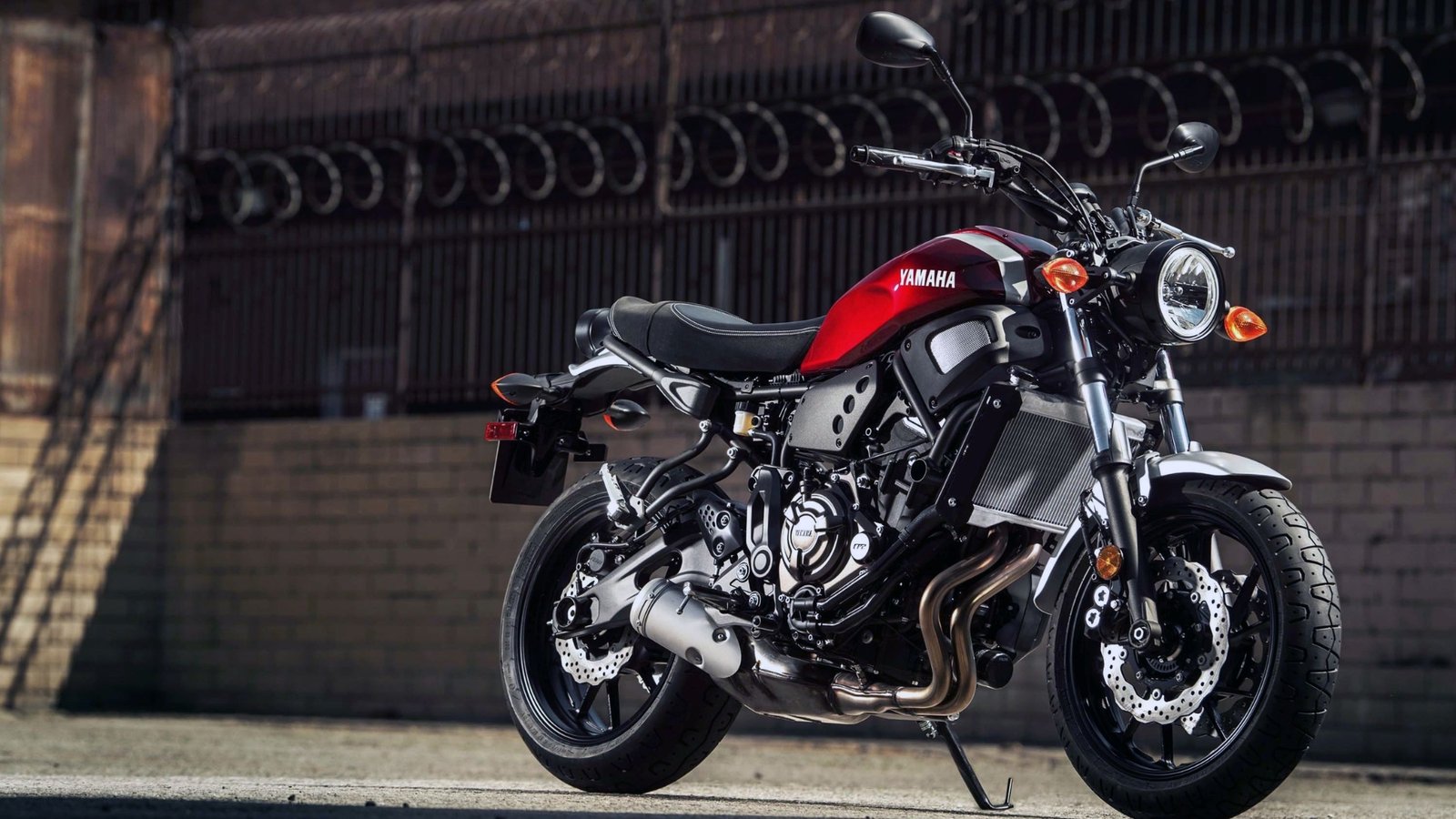 How to improve bike mileage with simple riding habits, proper service and fuel care. Tips from Alagendran Autos Madurai.