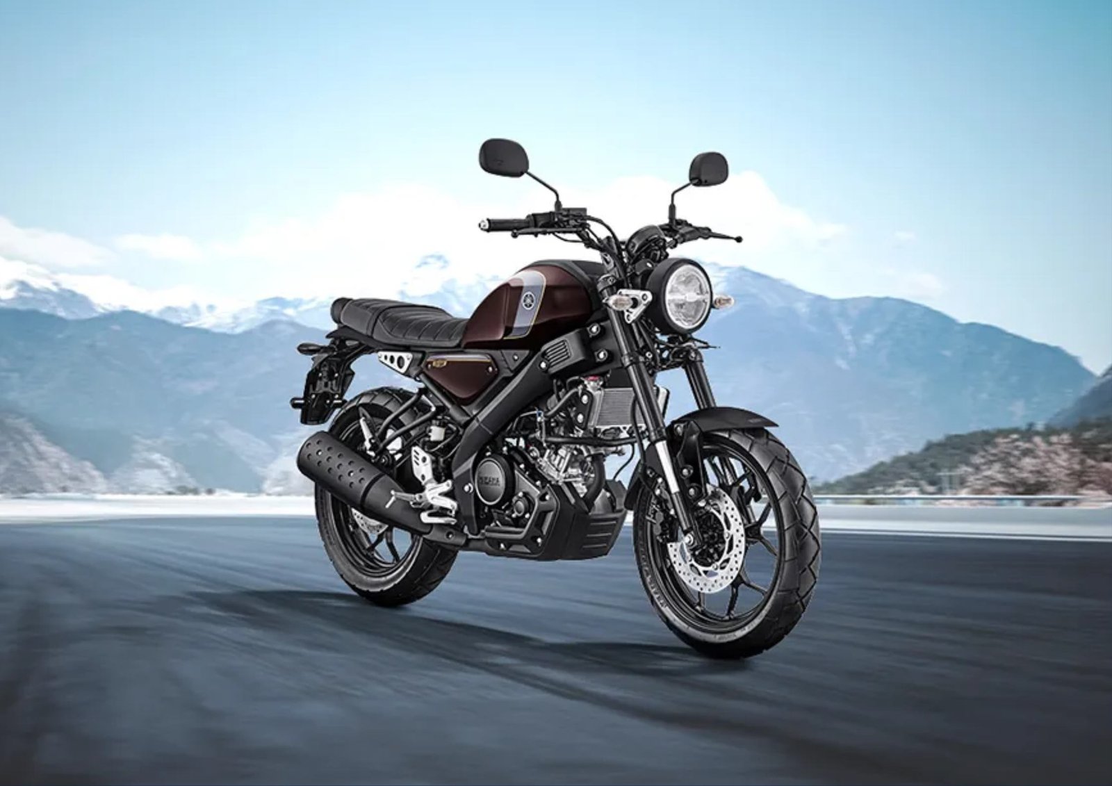 Yamaha XSR 155 price and features explained with retro design, 155cc engine, ABS, traction control and Madurai showroom details.